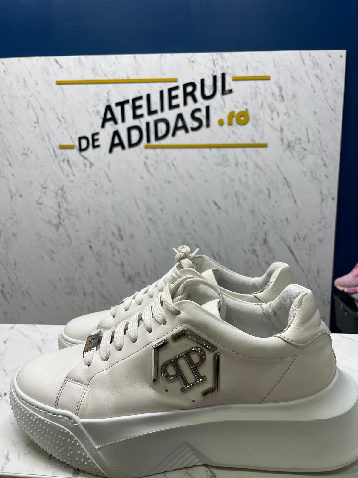 Reparatie Logo Lateral 3D / Metalic
